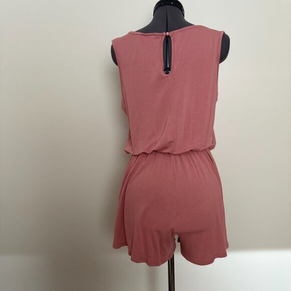 Rose Sleeveless Romper by Enough About Me – Elastic Waist, Pockets, Size S/M - Picture 5 of 8